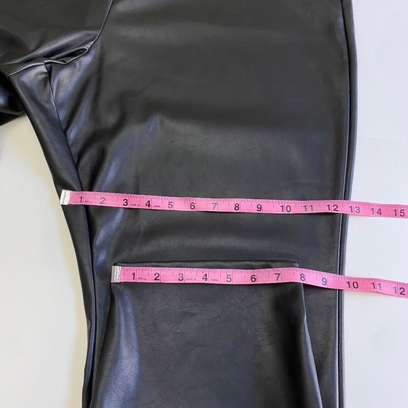 Old Navy Extra High-Rise Faux-Leather Skinny Pants, Black, Size 24, NWT - Picture 11 of 16